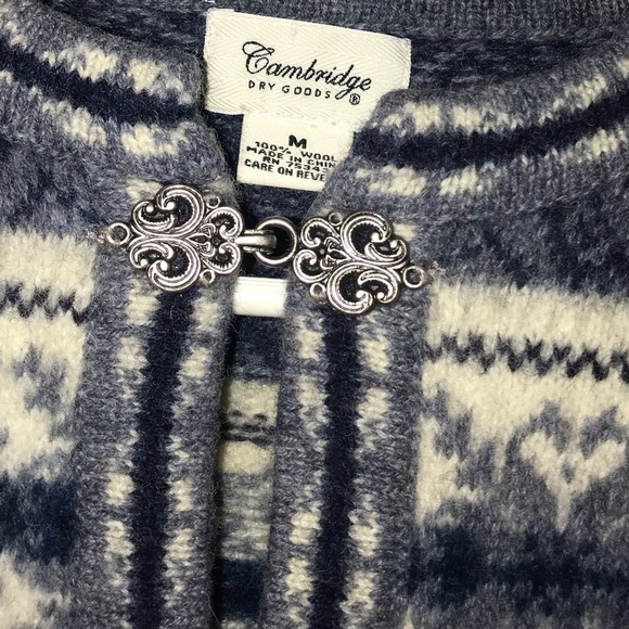 Wool sweater - Picture 2 of 3